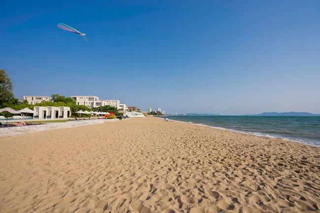 Pk Beach Villa Pattaya