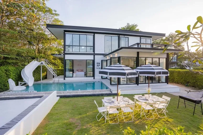 Snap Stay Pool Villa Pattaya