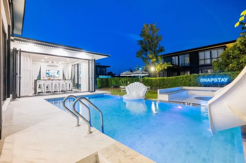 Snap Stay Pool Villa Pattaya