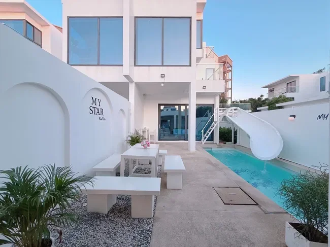 My Star Pool Villa