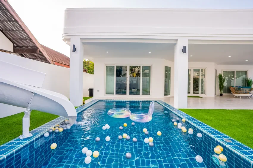 Your Beach Pool Villa Pattaya